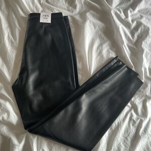 Zara High-Rise Fuax Leather Ankle Zip Legging | Sz. Large | NWT